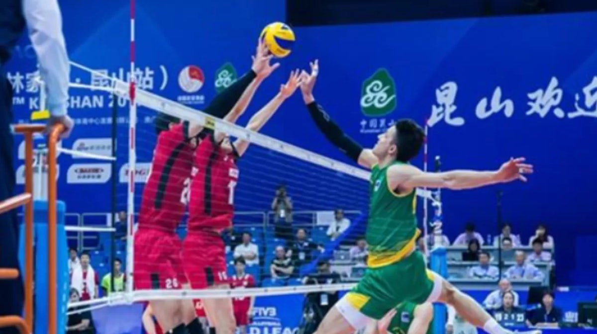 Aussie volleyballers continue strong form against Japan