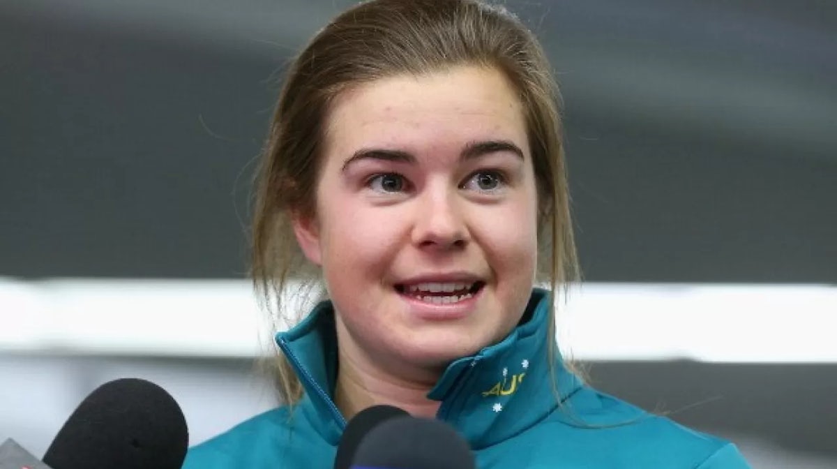 First Australian athletes arrive in Sochi
