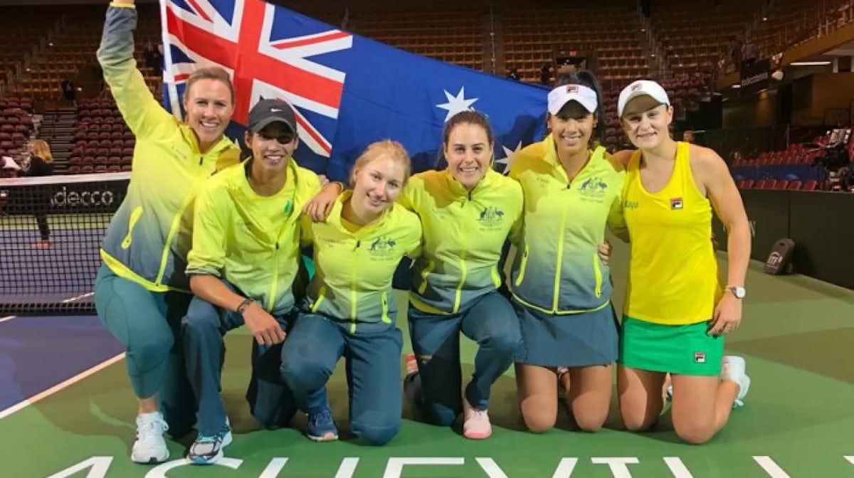 Australia defeats US to reach Fed Cup Semifinals