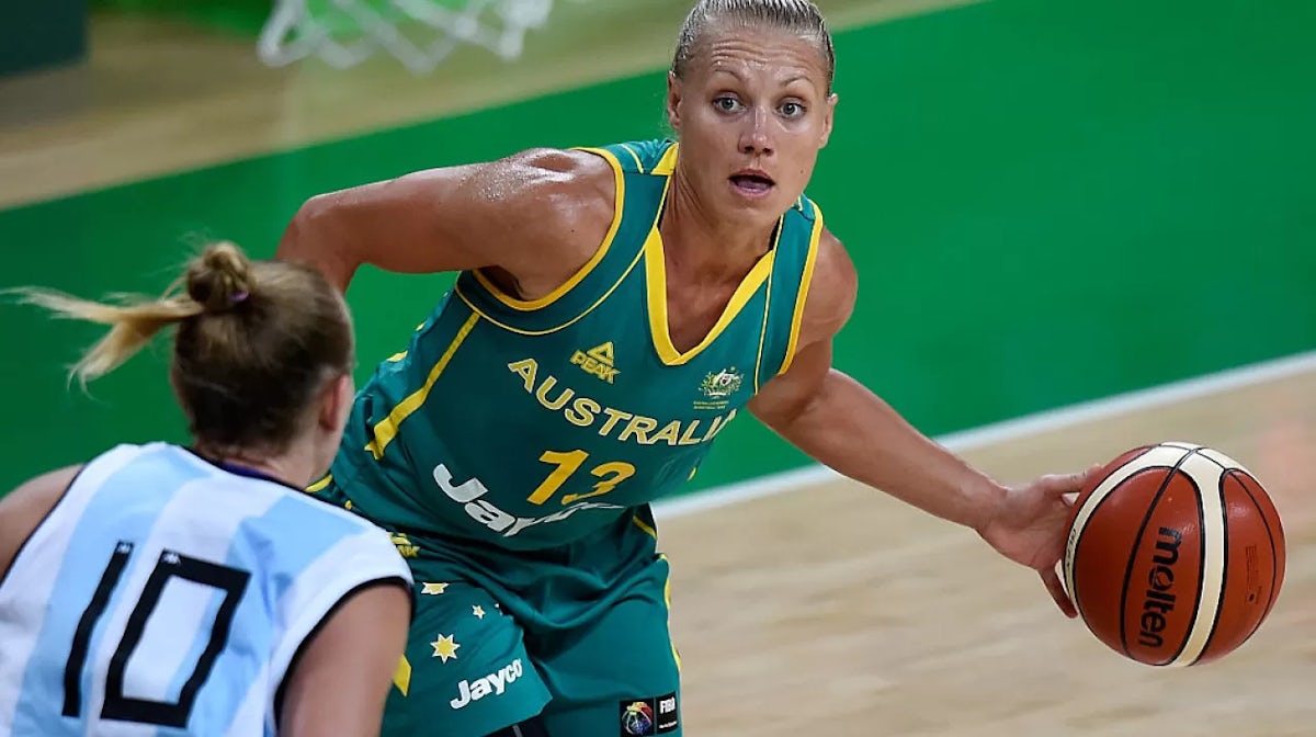 Aussie women defeat Canada in Olympic warm-up