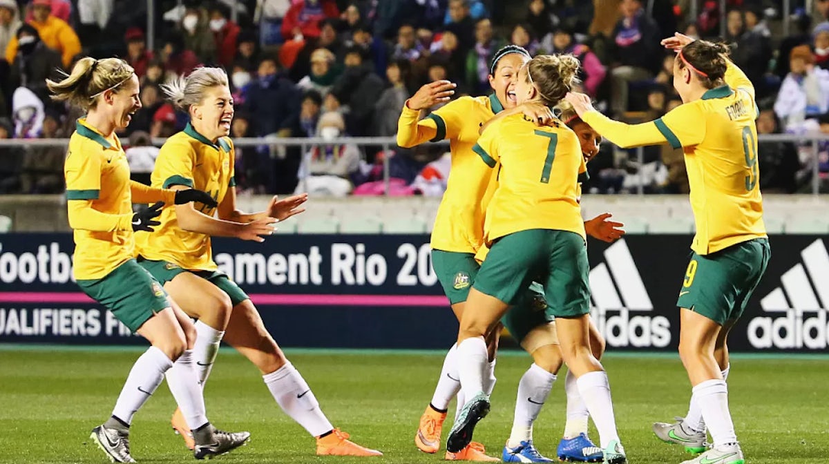 Australia make dream start at Rio qualifiers