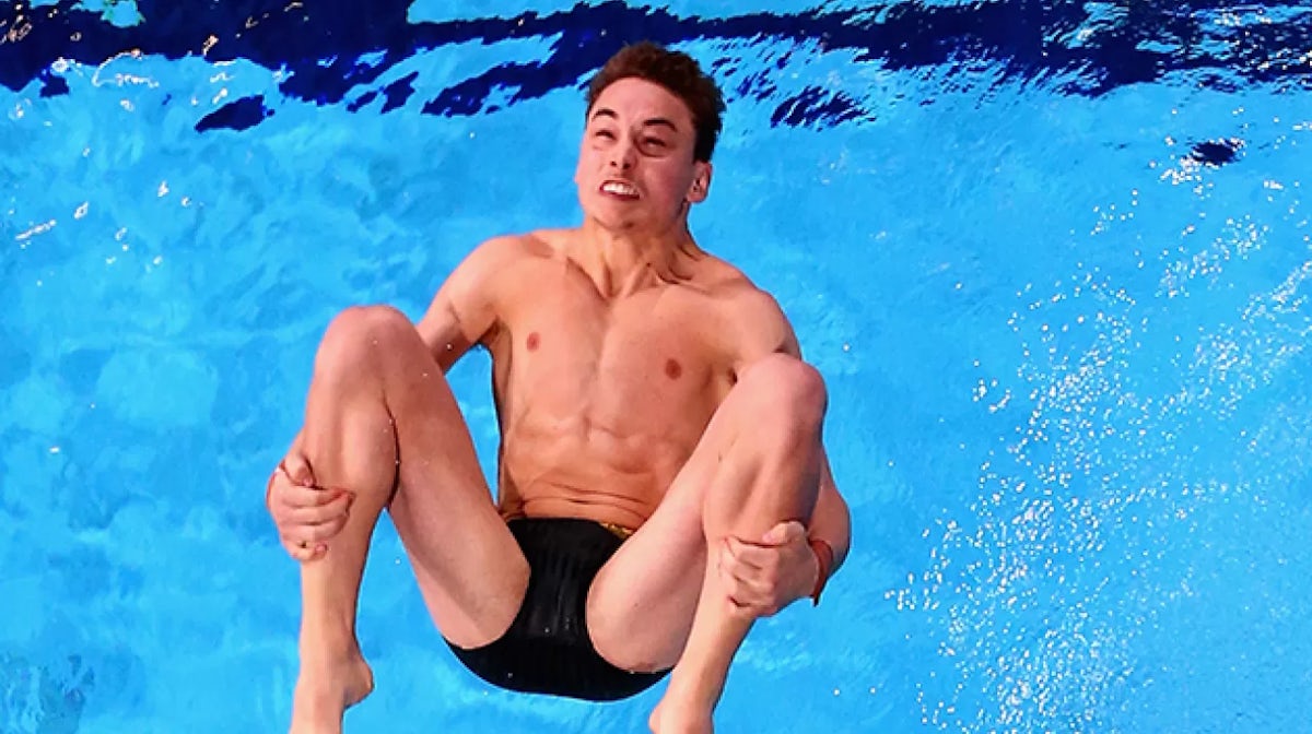 Double silver for Aussie divers