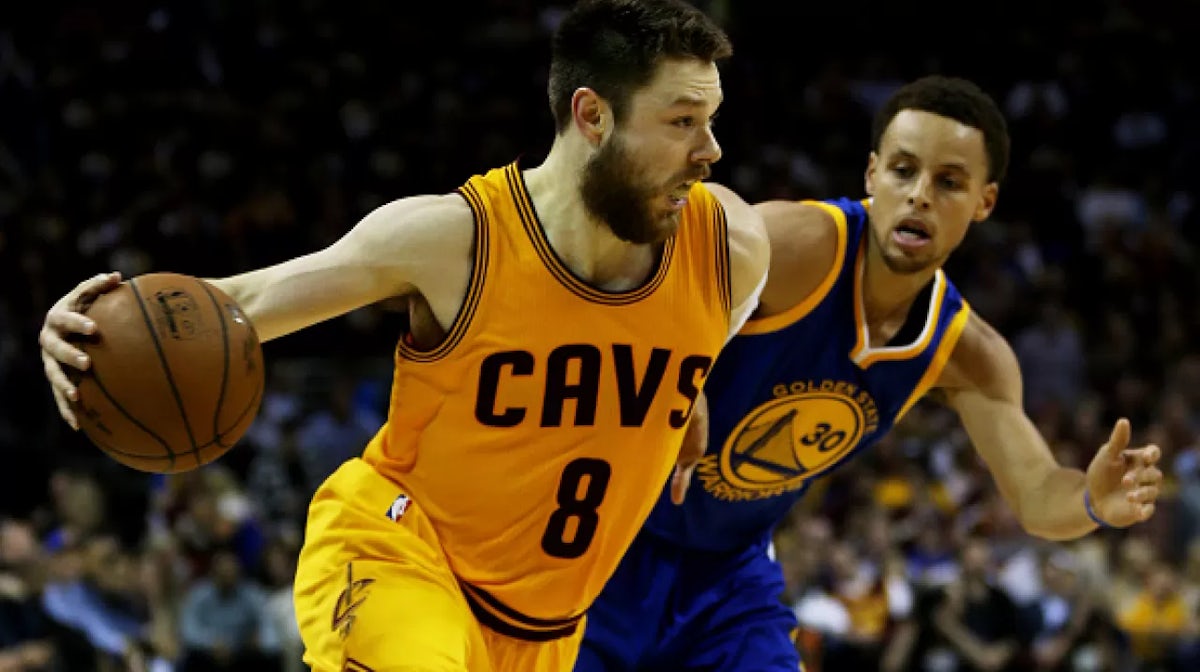 Delly inspires Cavs to NBA Finals 2-1 lead
