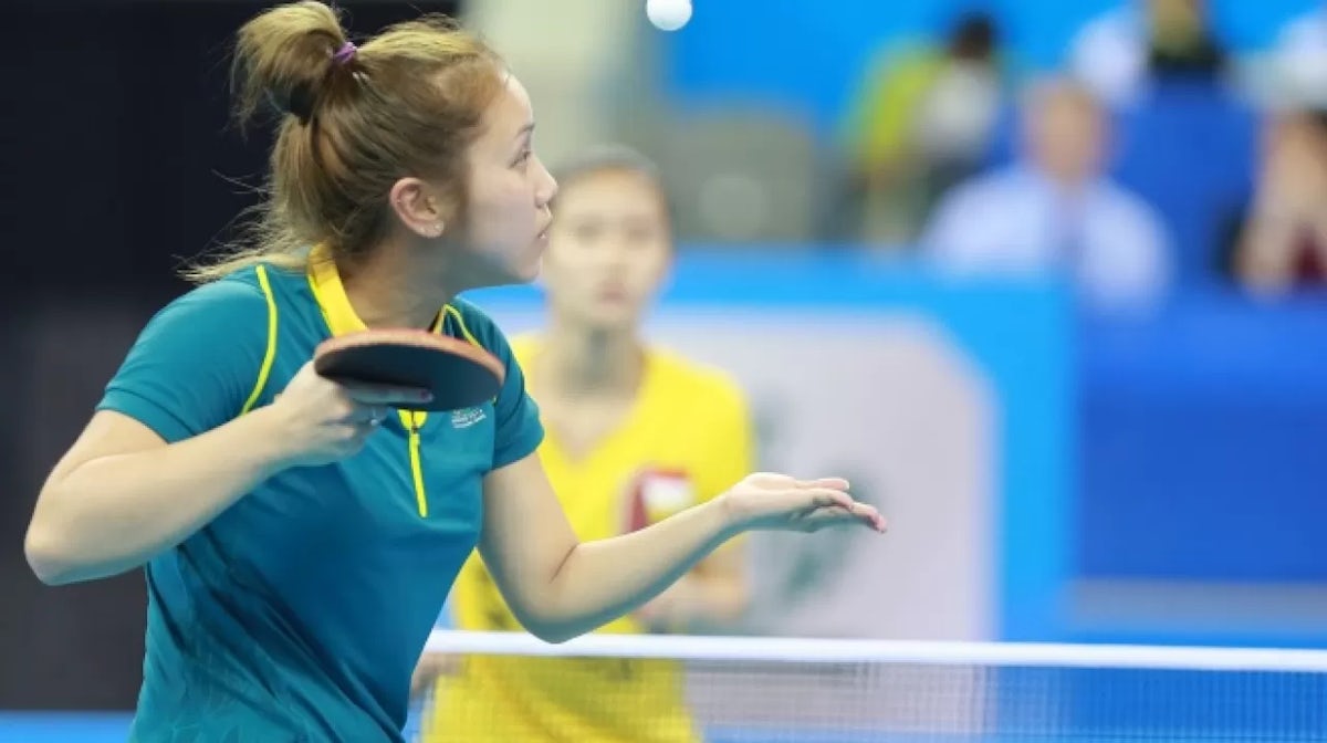Table Tennis players bow out