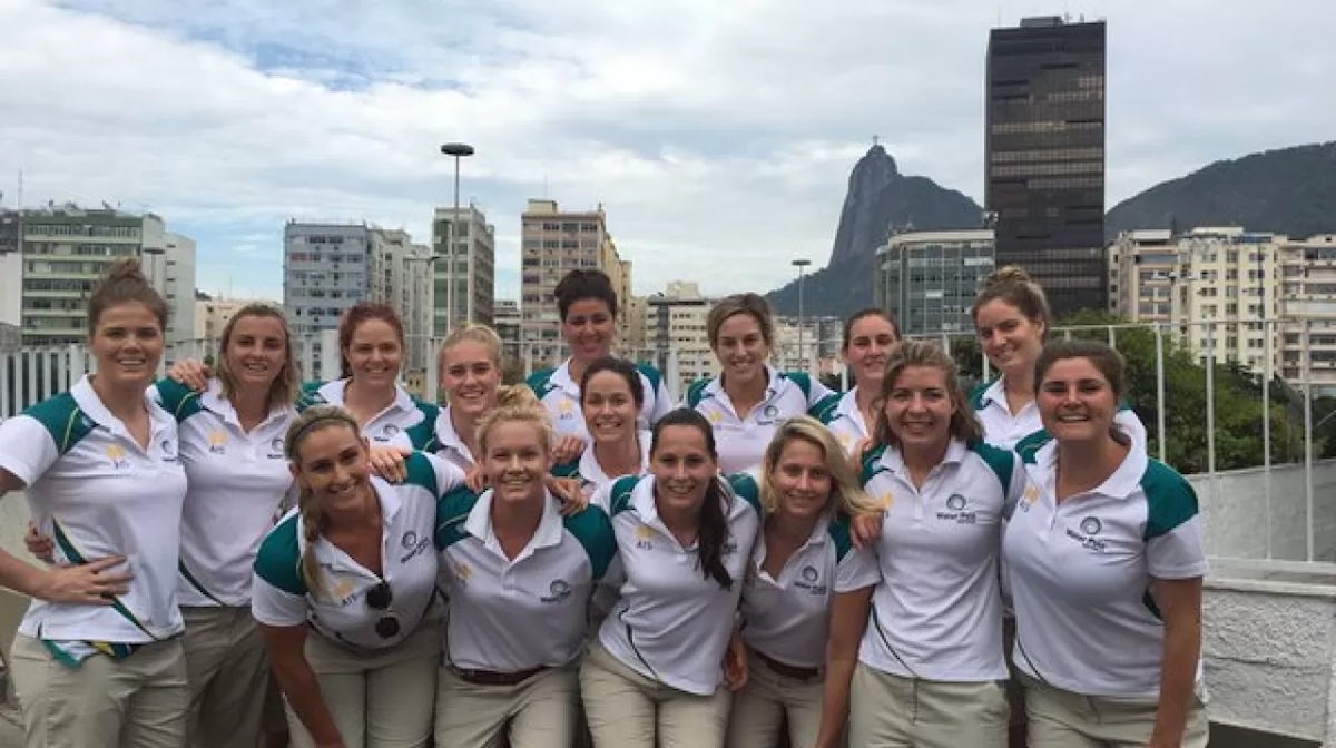 Aussies continue golden run in Rio after tough game against China 
