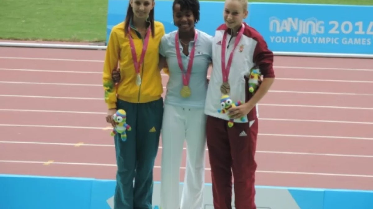 Silver to Clark in women's triple jump final
