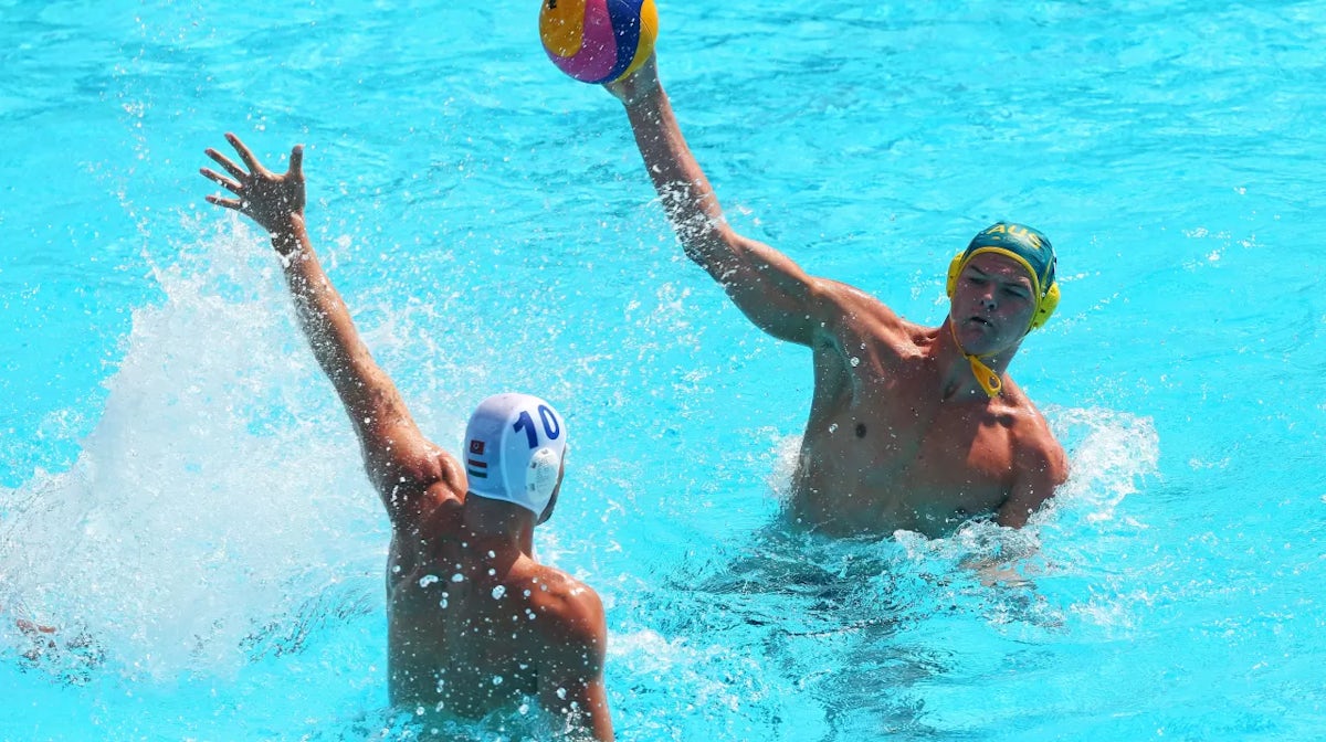 Australian Men's Team bounce back to defeat France at World Champs