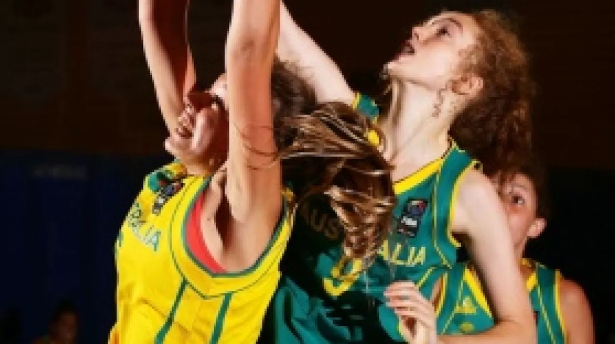Friendly rivals: Aussie girls go for gold