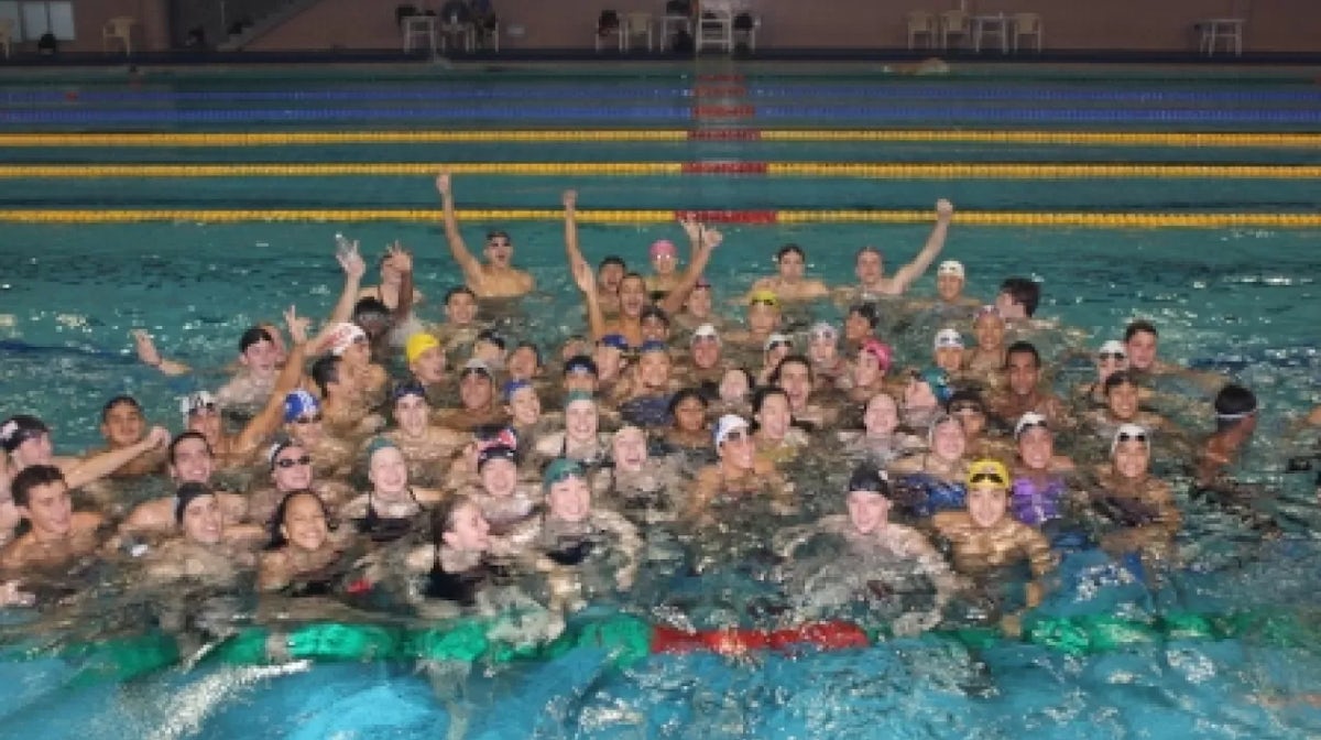 Swimmers embrace YOG spirit