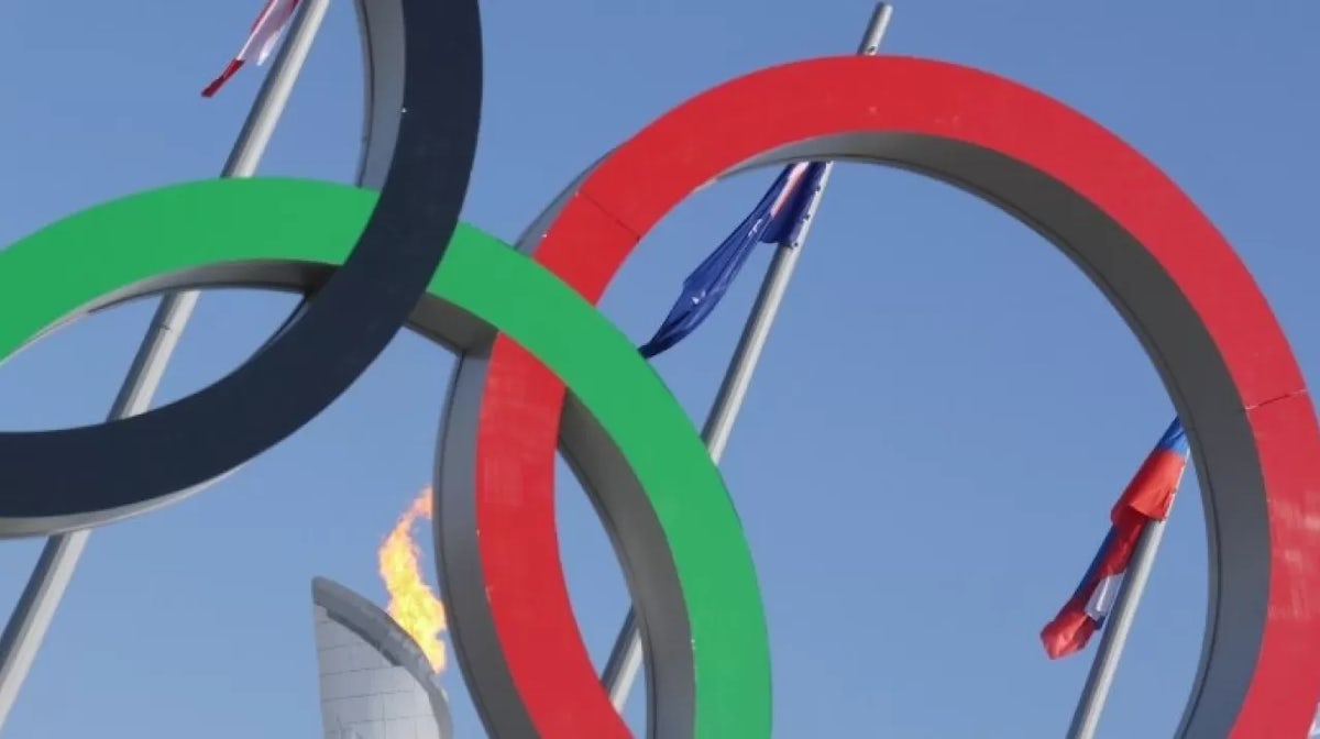 IOC relaxes rule on athlete sponsors 