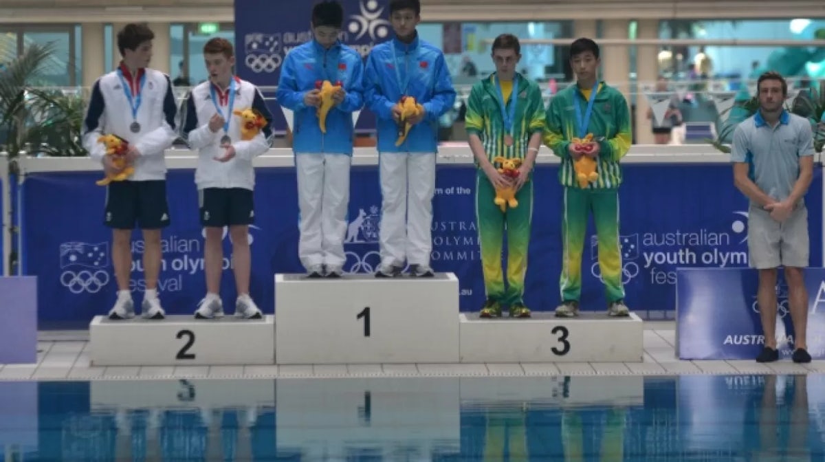 China clean sweep of diving gold
