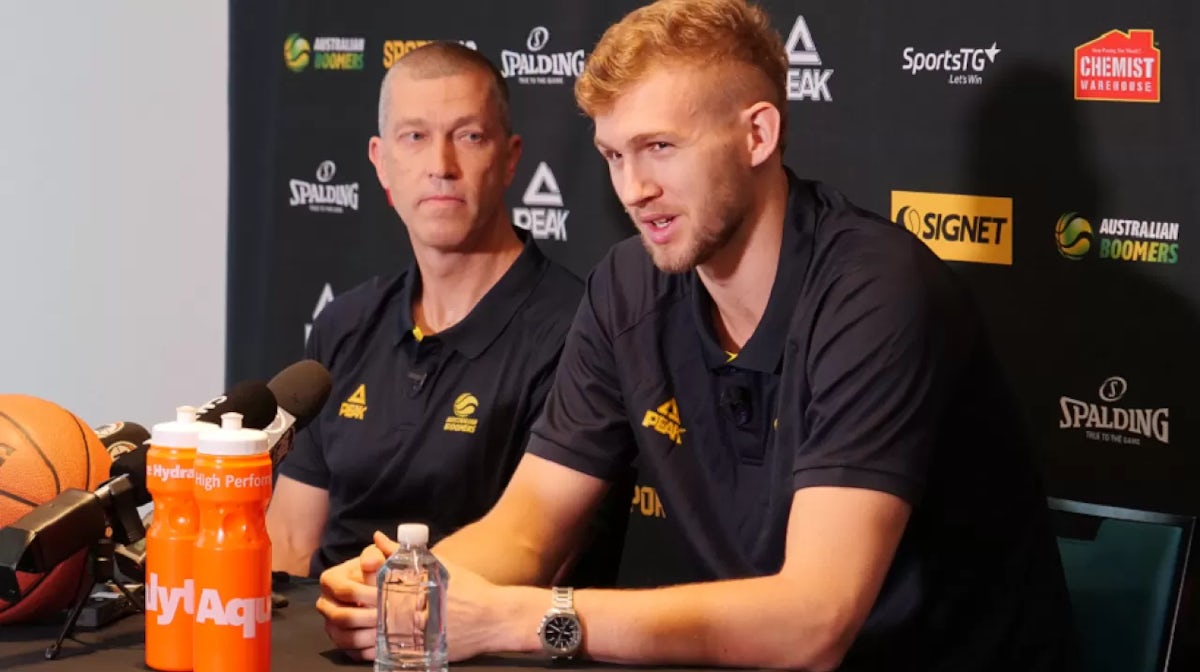 Andrej Lemanis and Jock Landale - Basketball Australia