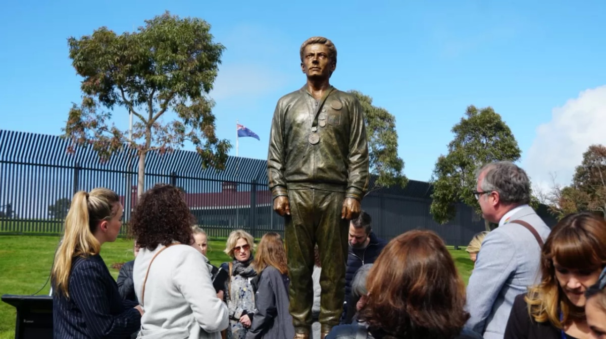 Peter Norman Statue