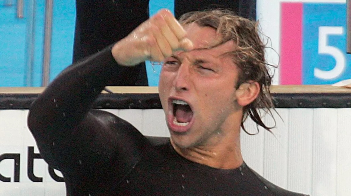 Schwimmen: Olympische Spiele Athen 2004, Athen; Freistil 200m / Maenner; Ian THORPE / AUS, gewinnt Gold 16.08.04. (Photo by Alexander Hassenstein/Bongarts/Getty Images)